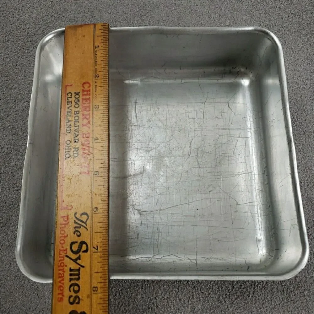 Vintage 8x8x2 Aluminum Baking Pan With Slide Lid Unbranded